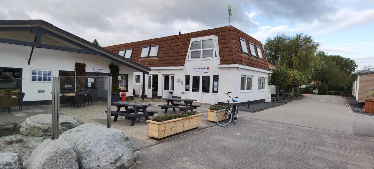 Chalet M44 Oostkapelle Exterior photo