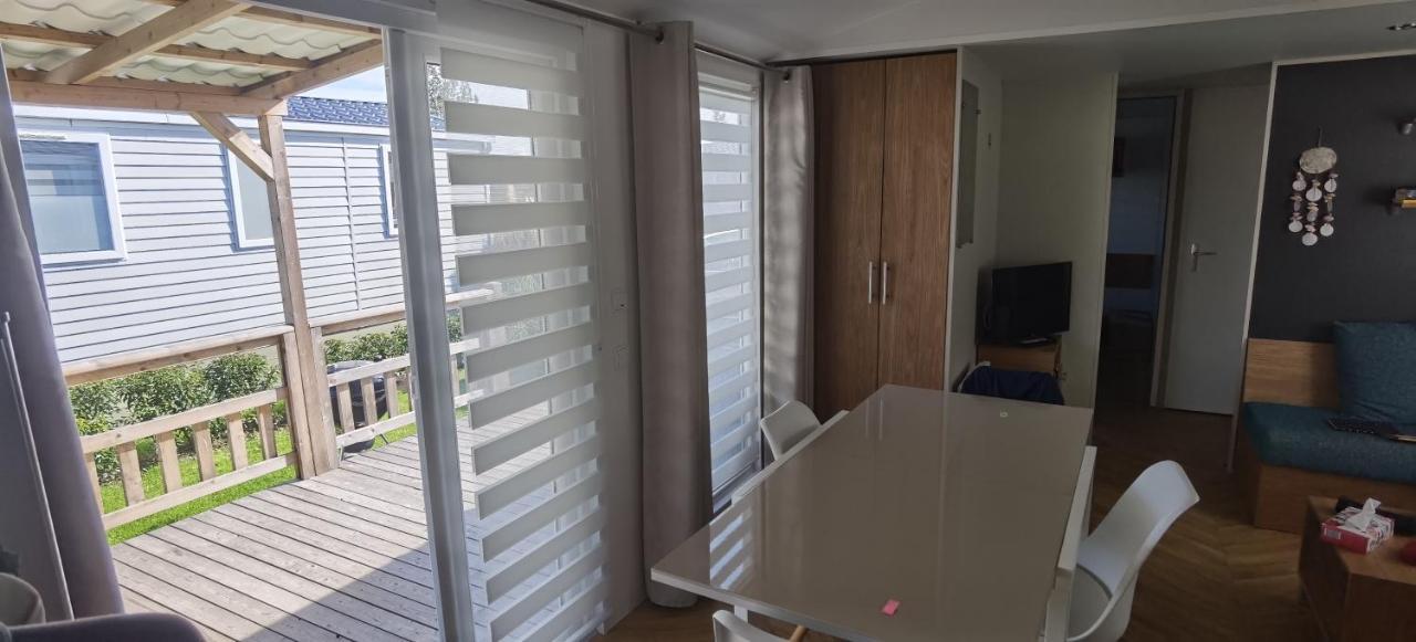 Chalet M44 Oostkapelle Exterior photo